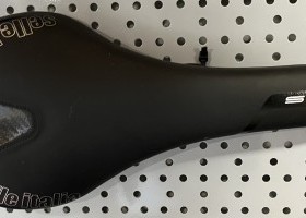 Sedlo Selle Italia SLR Carbonio (Carbon-Ceramic) Black